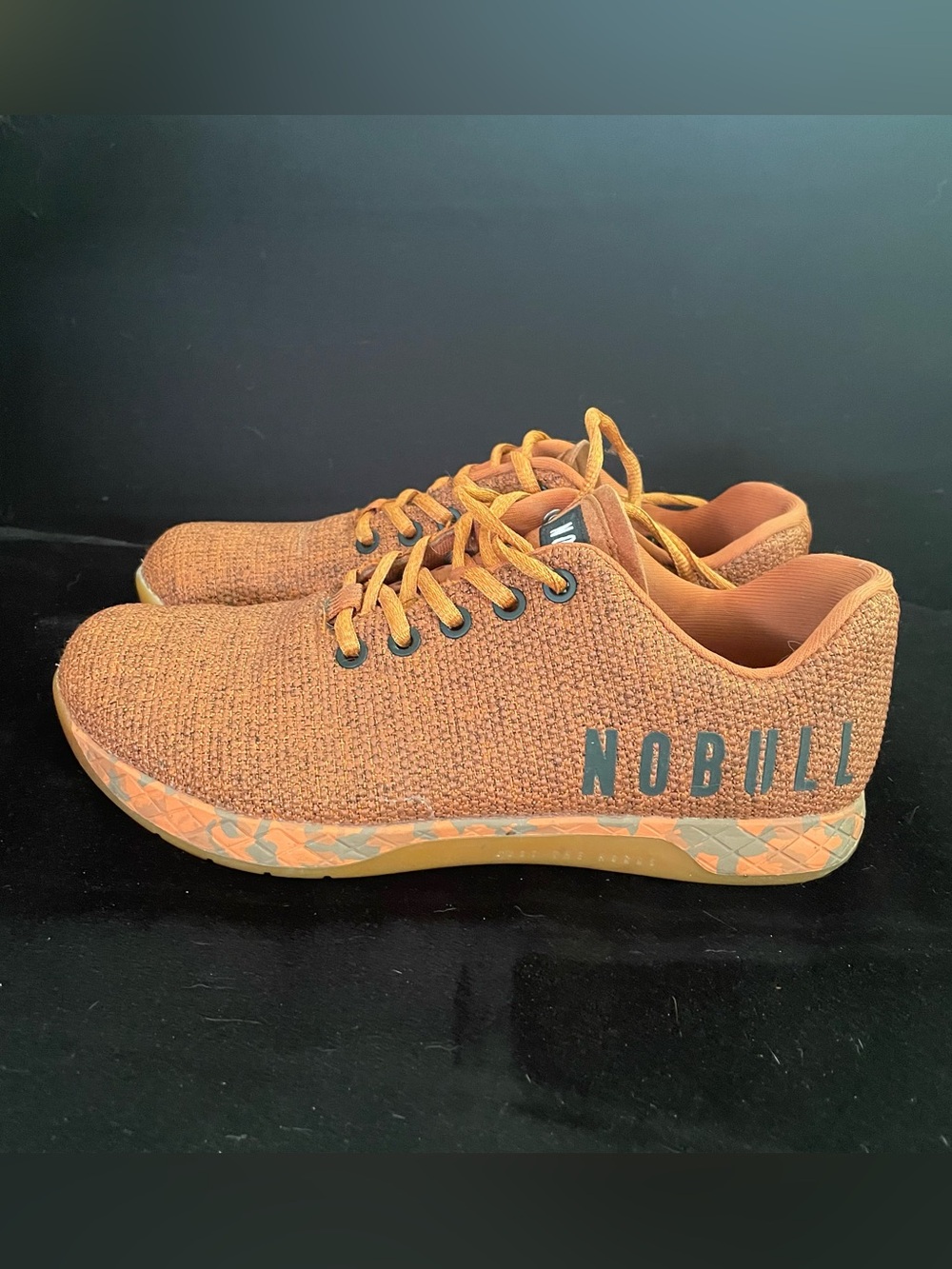 NOBULL burnt orange training shoes 8 women’s 6.5 men’s